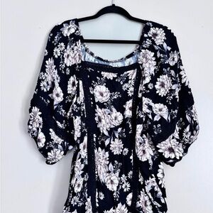 Floral peasant blouse